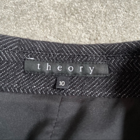 Theory Black Herringbone 2 Button Wool Blend Arminus Nillian K Blazer EUC Sz 10 - Picture 6 of 9